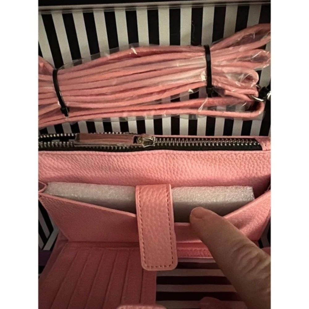 Marc Tetro Pink Black Cat Bow Heart Crossbody Wristlet Wallet Boxed